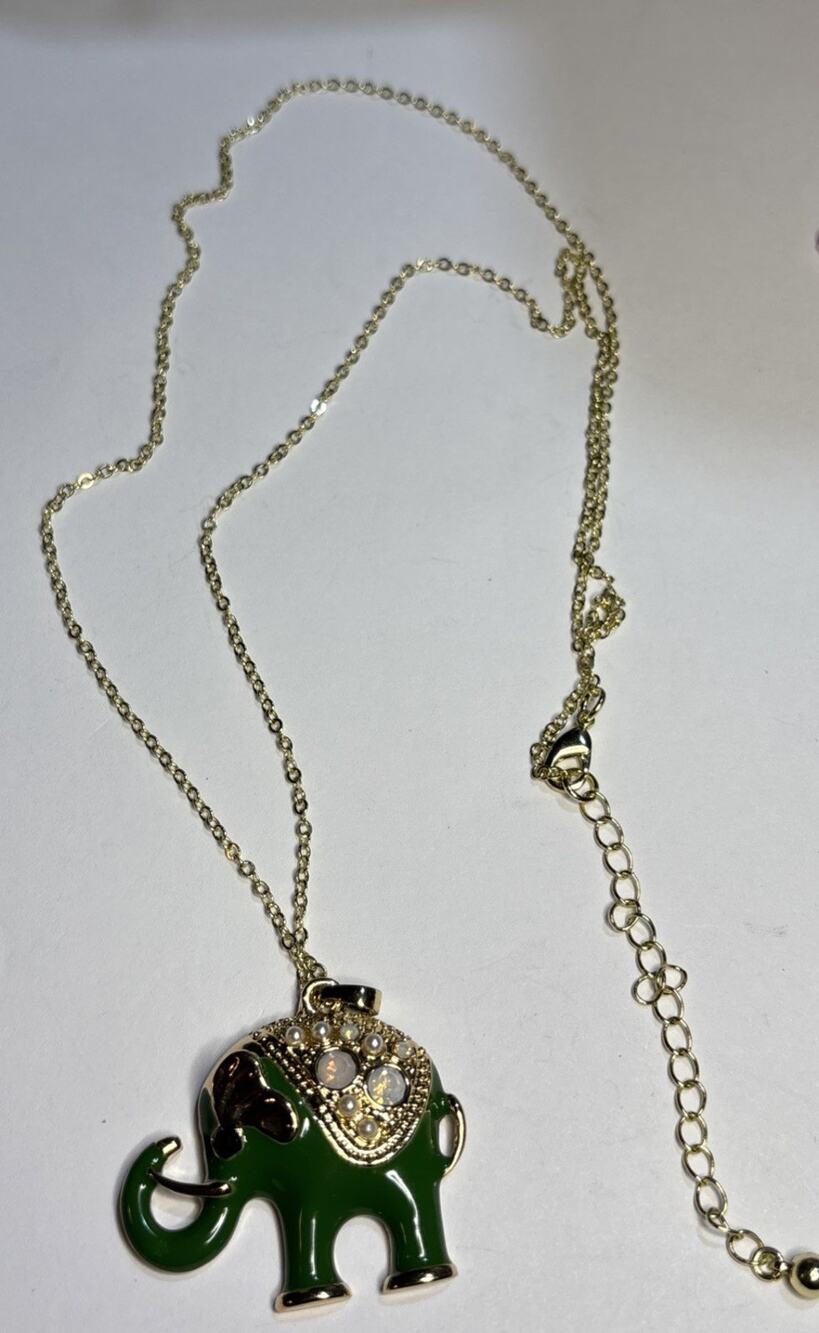 New Green Enamel Elephant Pendant Necklace Gold Tone Rhinestone Faux Pearl 16”